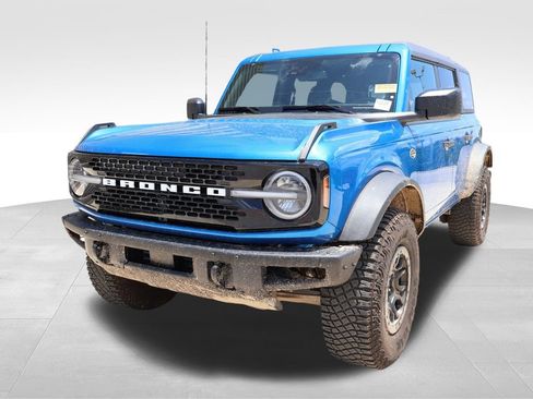 Used 2024 Ford Bronco Wildtrak AWD/4WD image 3