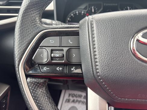 Used 2022 Toyota Tundra Limited image 15