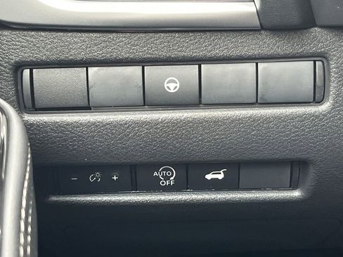 New 2026 Nissan Rogue SV AWD/4WD image 19