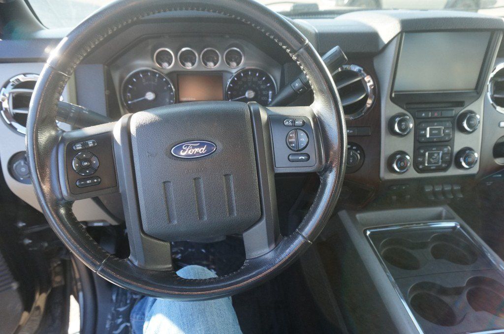 Used 2013 Ford F350 Lariat w/ Lariat Ultimate Pkg AWD/4WD image 12