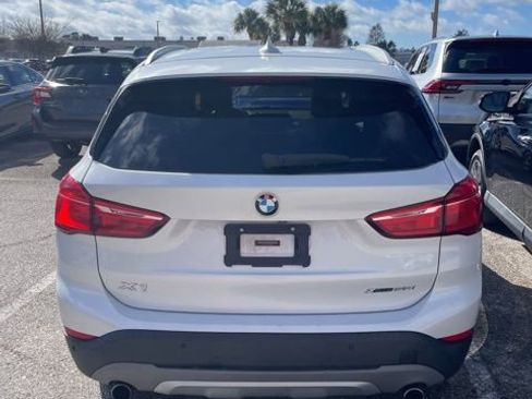 Used 2019 BMW X1 xDrive28i w/ Convenience Package image 3