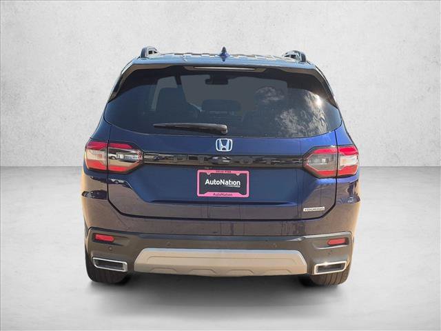 Used 2024 Honda Pilot Touring image 6