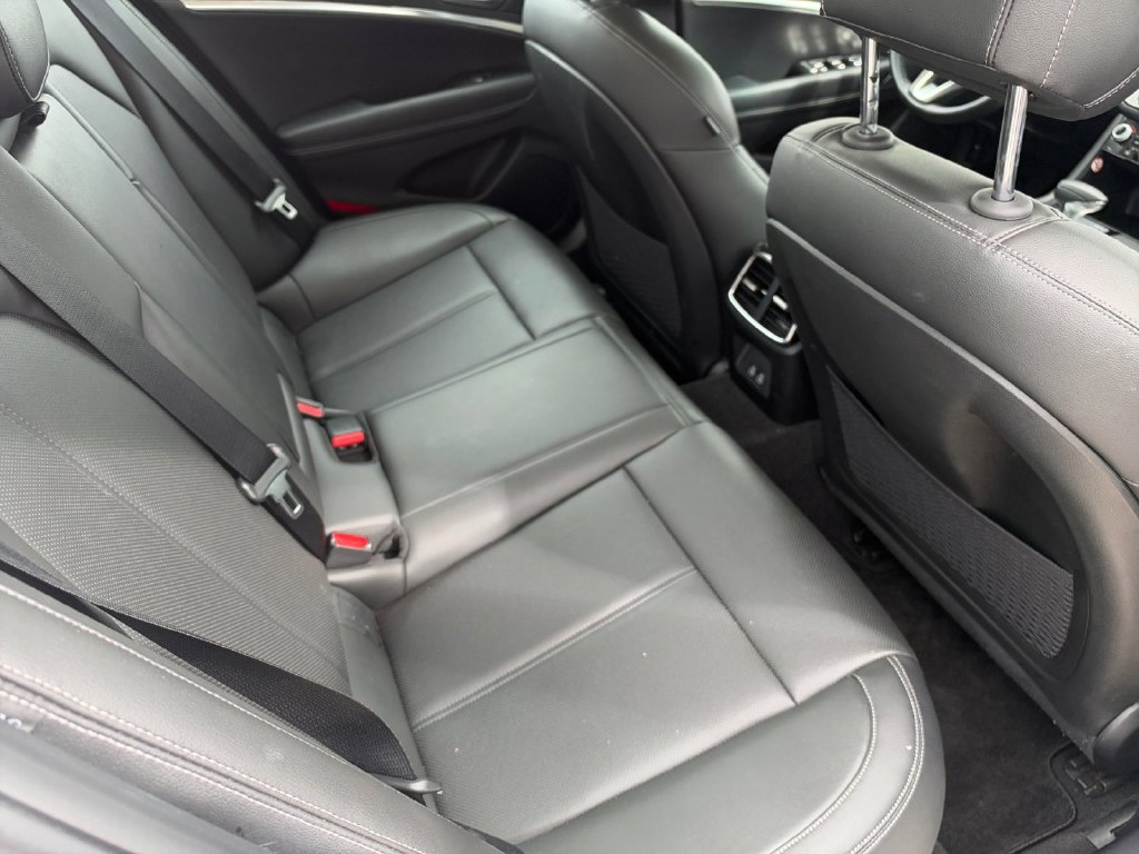 Used 2026 Genesis G70 2.5T AWD/4WD image 17