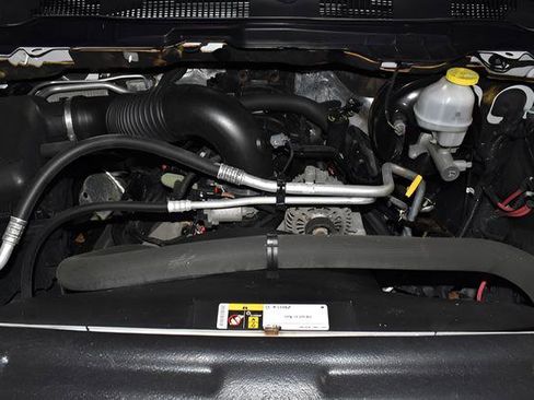 Used 2022 RAM 1500 Classic Warlock AWD/4WD image 10