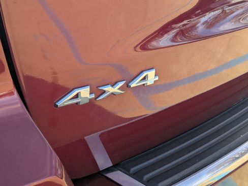 Used 2017 Jeep Grand Cherokee Limited w/ Luxury Group II image 27