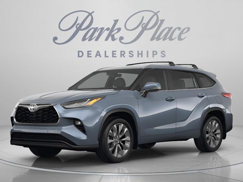 Used 2024 Toyota Highlander Limited FWD image 1