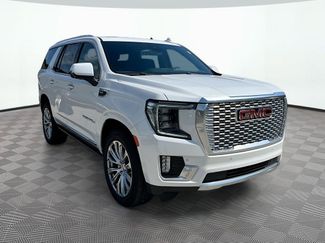 Used 2023 GMC Yukon Denali AWD/4WD video 3
