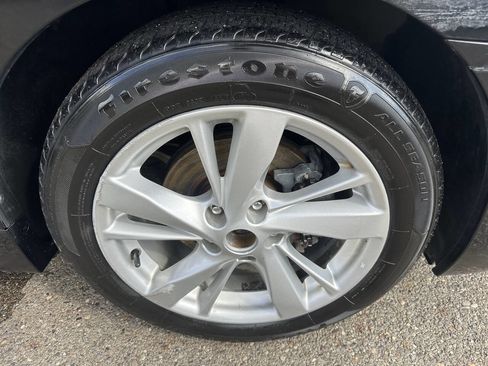 Used 2015 Nissan Altima 2.5 SV FWD image 27