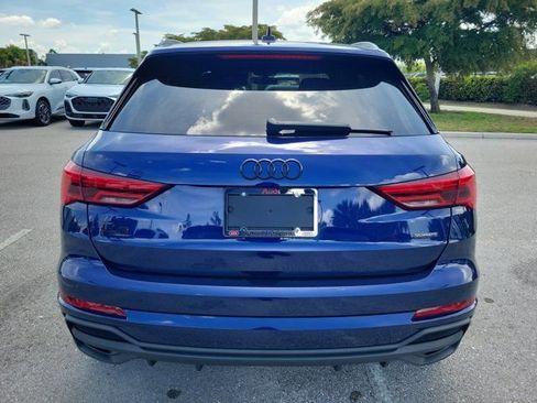Certified 2025 Audi Q3 2.0T Premium w/ Convenience Package AWD/4WD image 6