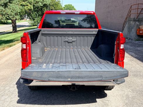 Used 2023 Chevrolet Silverado 1500 LT w/ Protection Package AWD/4WD image 5