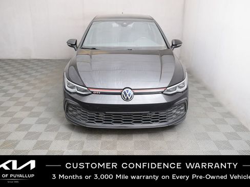 Used 2022 Volkswagen GTI SE FWD image 2