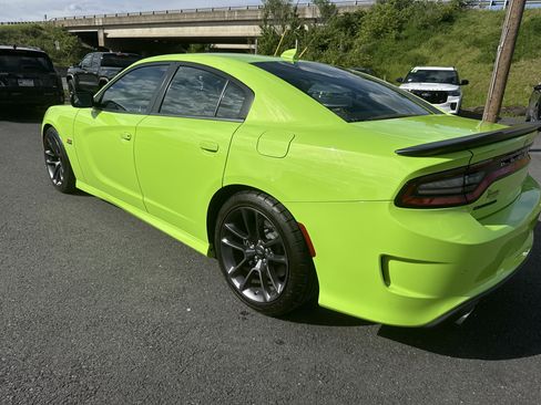 Used 2023 Dodge Charger Scat Pack RWD image 6