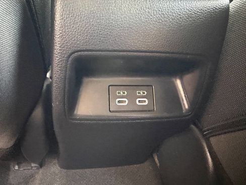 Used 2023 Toyota Corolla LE image 26