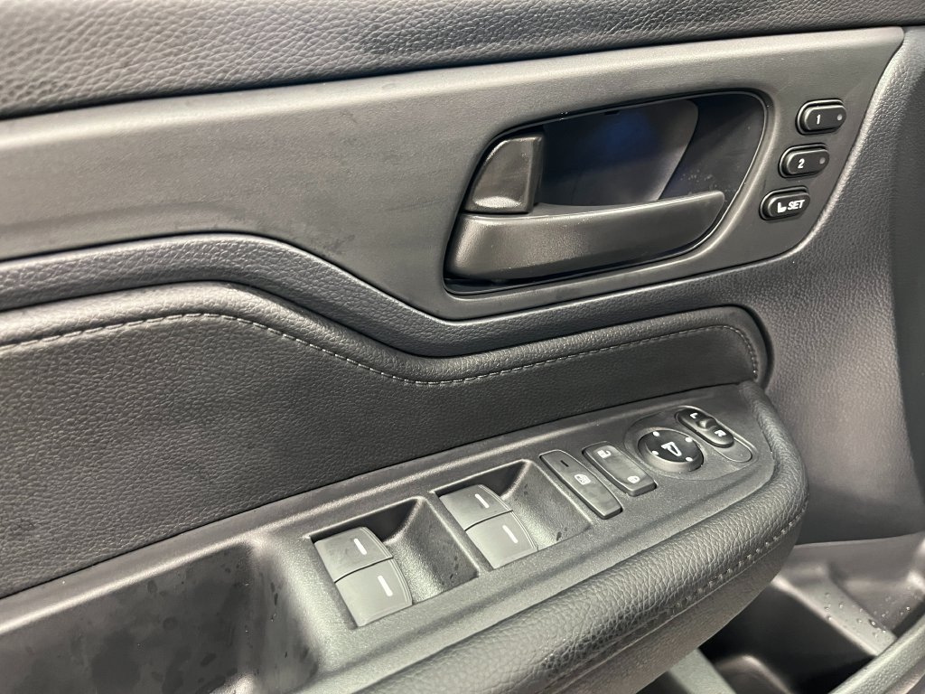 New 2027 Honda Odyssey EX-L image 12