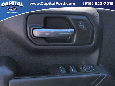 Used 2022 Chevrolet Silverado 1500 Custom image 13