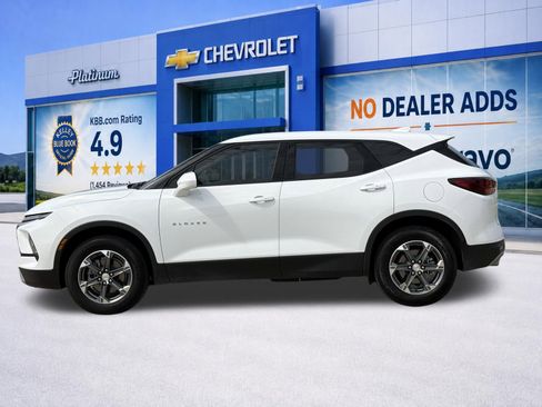 Used 2025 Chevrolet Blazer LT w/ Driver Confidence Package FWD image 4