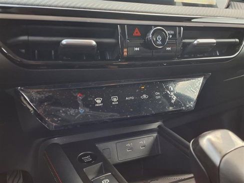 New 2025 Nissan Kicks SR w/ Illumination Package image 12