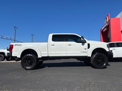 Used 2021 Ford F250 Lariat image 31