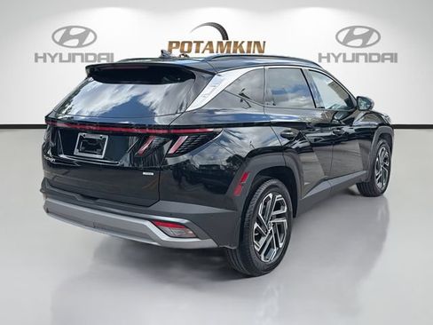 Used 2026 Hyundai Tucson Limited AWD/4WD image 5