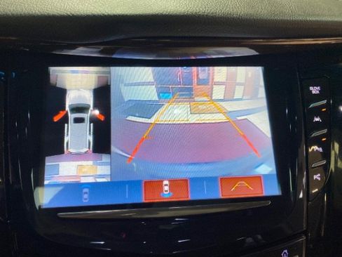 Used 2018 Cadillac Escalade ESV Luxury image 36