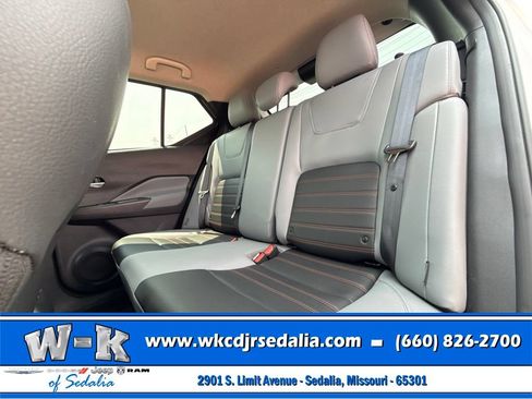 Used 2024 Nissan Kicks SR w/ SR Premium Package FWD image 22