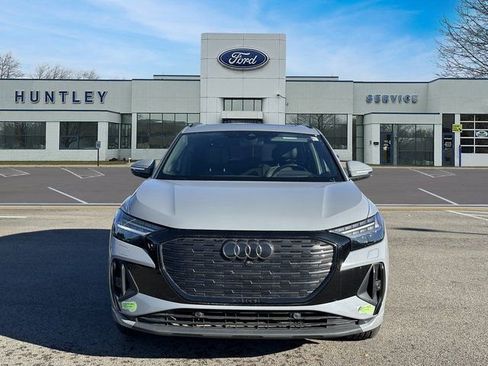 Used 2023 Audi Q4 e-tron Prestige w/ Black Optic Package image 3