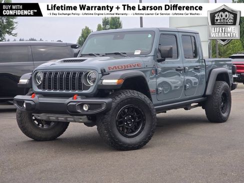Used 2025 Jeep Gladiator Mojave w/ Convenience Group AWD/4WD image 1
