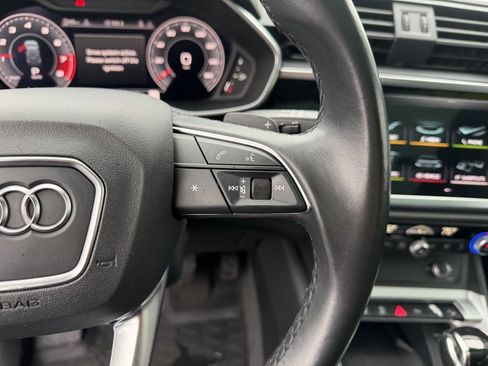 Used 2021 Audi Q3 2.0T Premium Plus w/ Premium Plus Package image 19