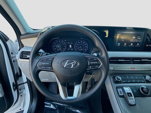 Used 2020 Hyundai Palisade SE image 10