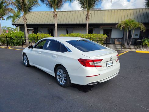 Used 2019 Honda Accord LX image 7