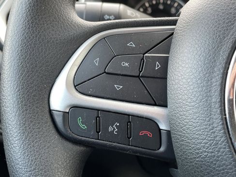 Used 2020 Jeep Renegade Sport w/ Sport Appearance Group AWD/4WD image 14