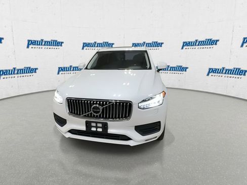 Used 2022 Volvo XC90 T5 Momentum AWD/4WD image 4