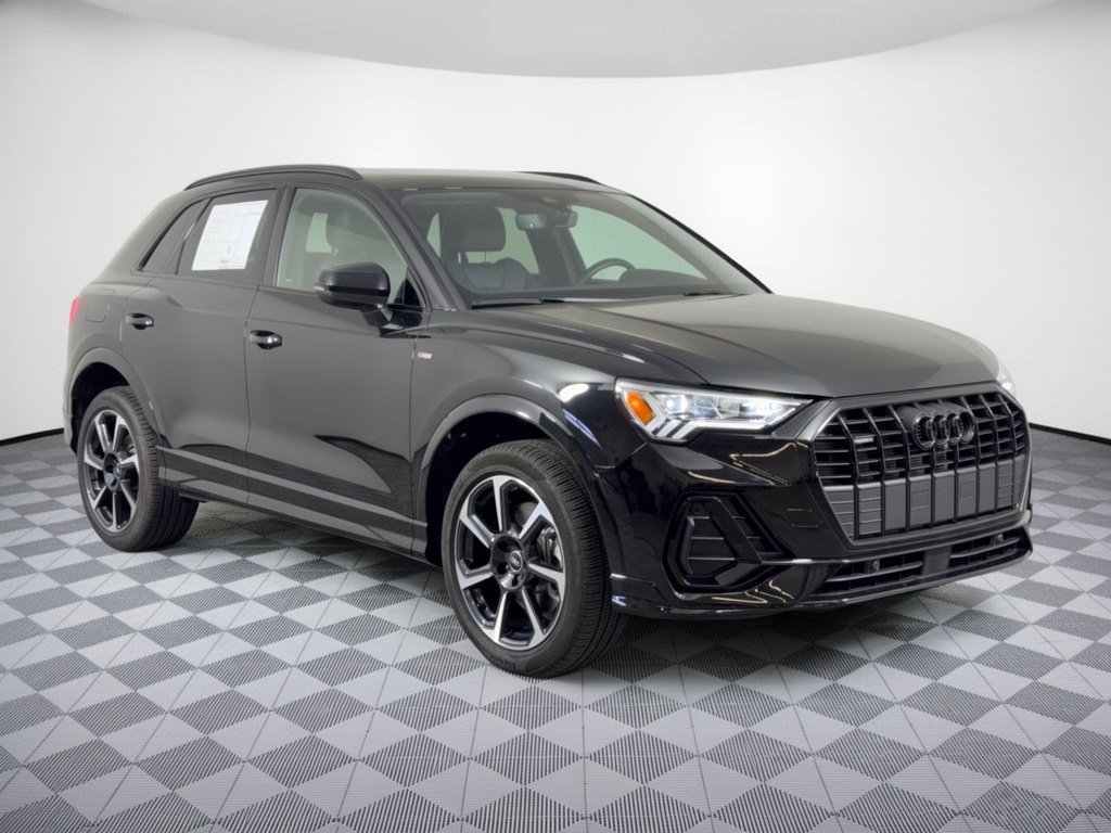 Certified 2025 Audi Q3 2.0T Premium Plus w/ Premium Plus Package AWD/4WD image 7