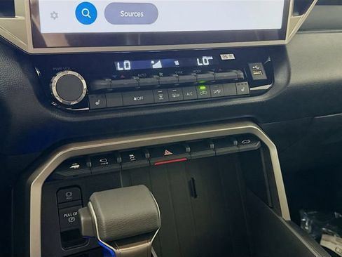 New 2026 Toyota Tundra SR5 AWD/4WD image 15