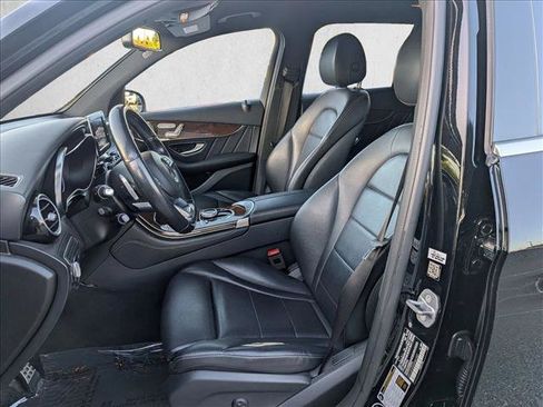 Used 2018 Mercedes-Benz GLC 350e 4MATIC image 16