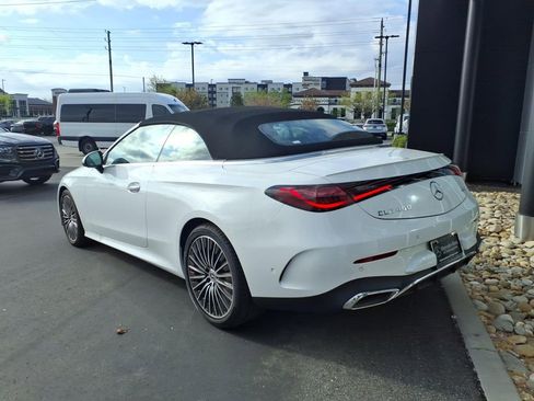 New 2026 Mercedes-Benz CLE 450 4MATIC Cabriolet image 4
