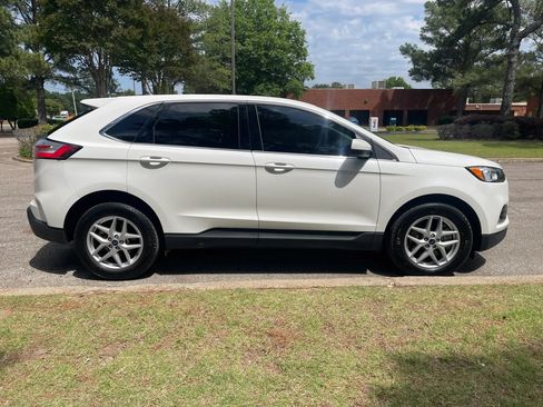 Used 2021 Ford Edge SEL w/ Convenience Package FWD image 6