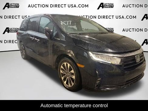 Used 2023 Honda Odyssey EX-L image 3