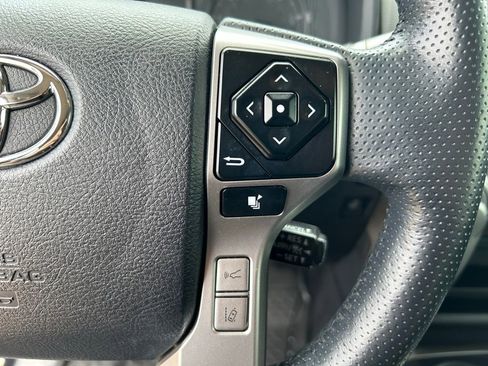 Used 2024 Toyota 4Runner SR5 Premium w/ SR5 Premium Package AWD/4WD image 12
