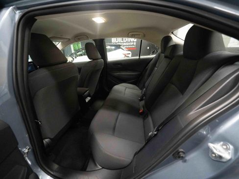 Used 2024 Toyota Corolla LE FWD image 23