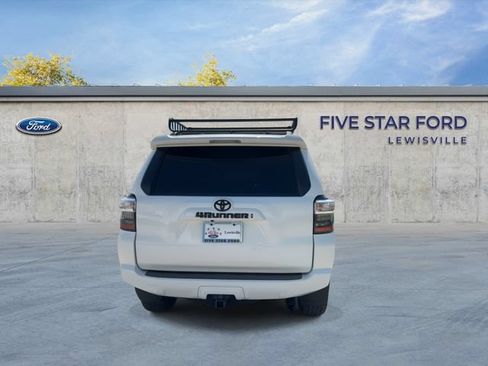 Used 2023 Toyota 4Runner SR5 Premium w/ Moonroof Package RWD image 7