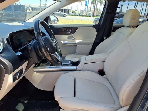 Used 2021 Mercedes-Benz GLA 250 4MATIC image 20