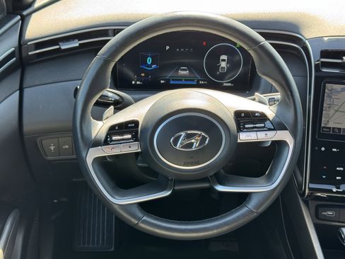 Used 2024 Hyundai Santa Cruz Limited AWD/4WD image 16