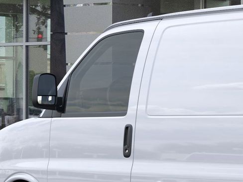 New 2025 GMC Savana 2500 Work Van w/ Driver Convenience Package image 12