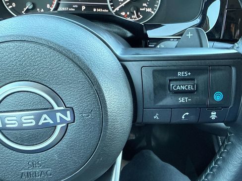 Used 2025 Nissan Pathfinder SV AWD/4WD image 26