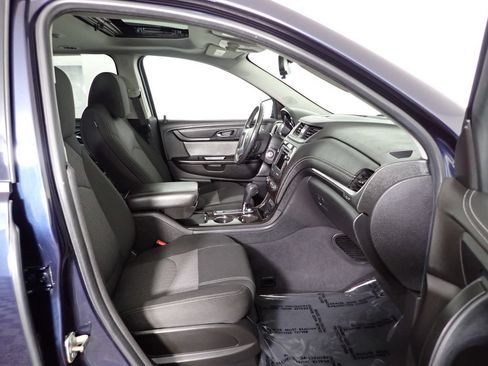 Used 2016 Chevrolet Traverse LT AWD/4WD image 40