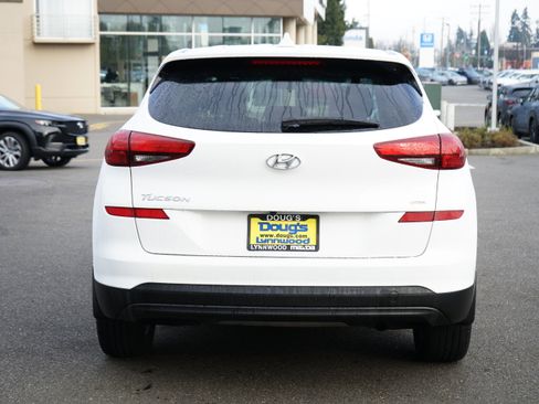 Used 2020 Hyundai Tucson SE image 5