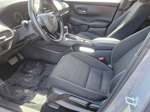 Used 2025 Honda HR-V Sport image 22