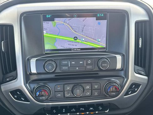 Used 2018 GMC Sierra 1500 SLT AWD/4WD image 31