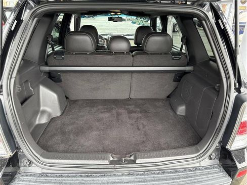 Used 2009 Mercury Mariner Premier image 16